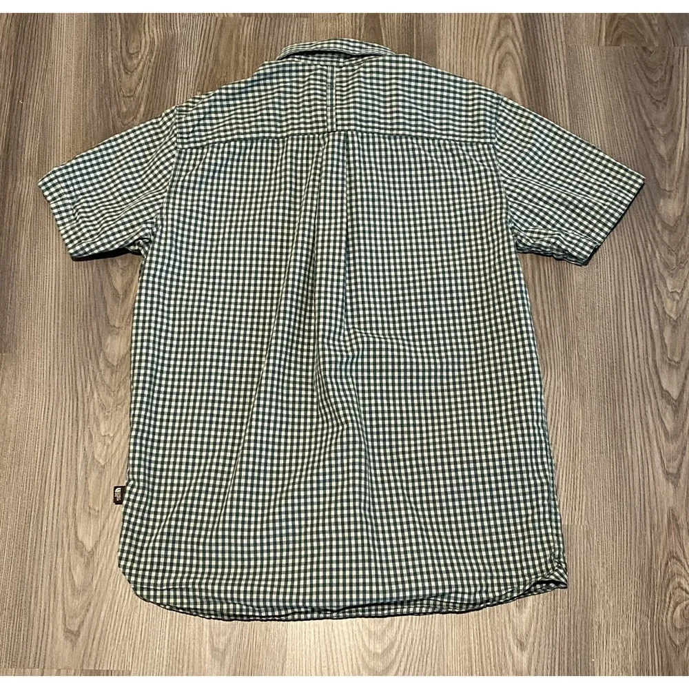 The North Face Gingham Plaid Green Short Sleeve Button Front Shirt Mens Medium